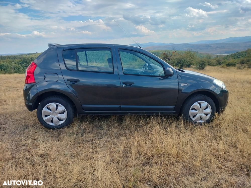 Dacia Sandero 1.2 16V - 7