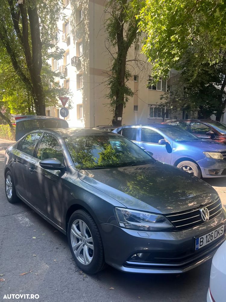 Volkswagen Jetta 1.4 TSI BlueMotion Technology - 2