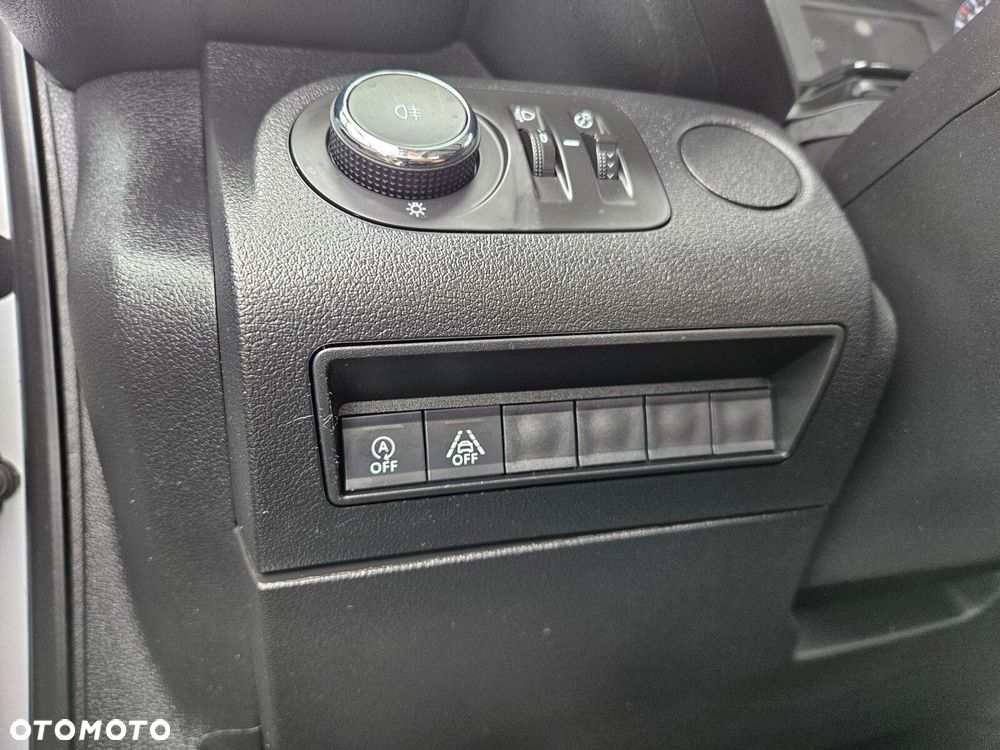 Opel Combo - 16