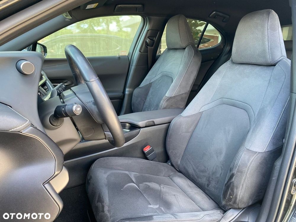 Lexus UX 250h GPF Business 2WD - 6