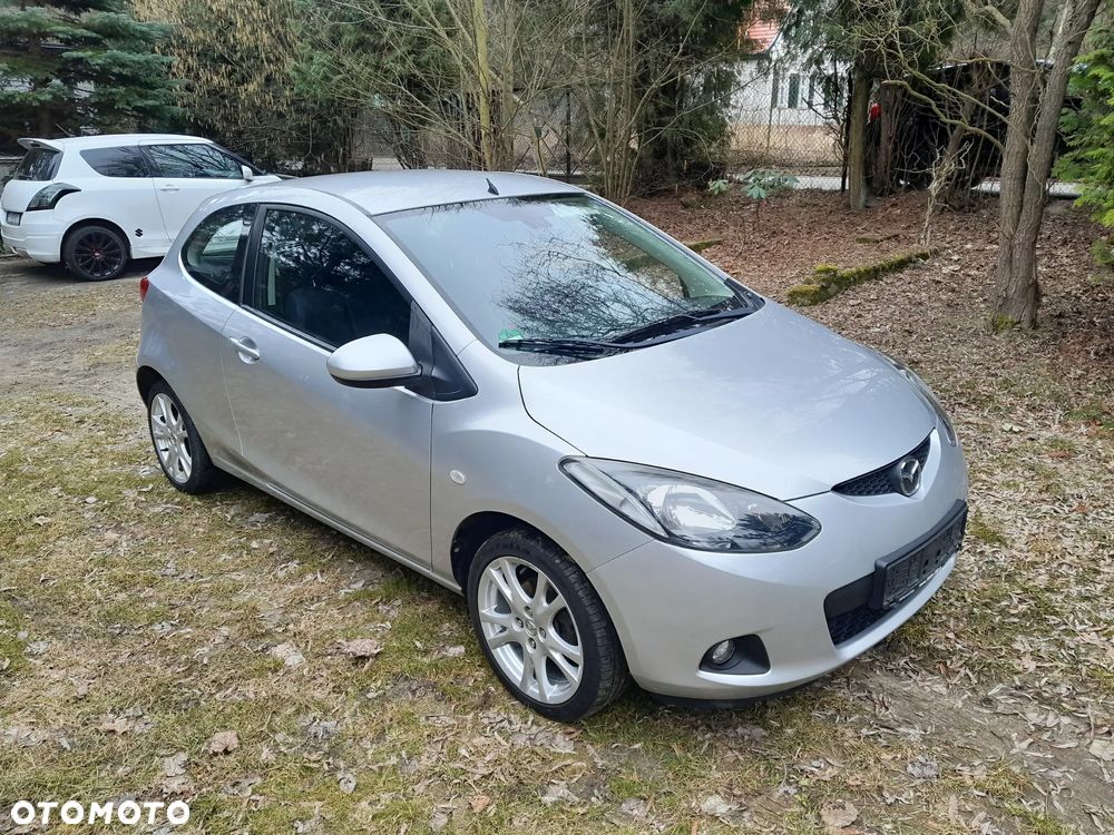 Mazda 2 - 1