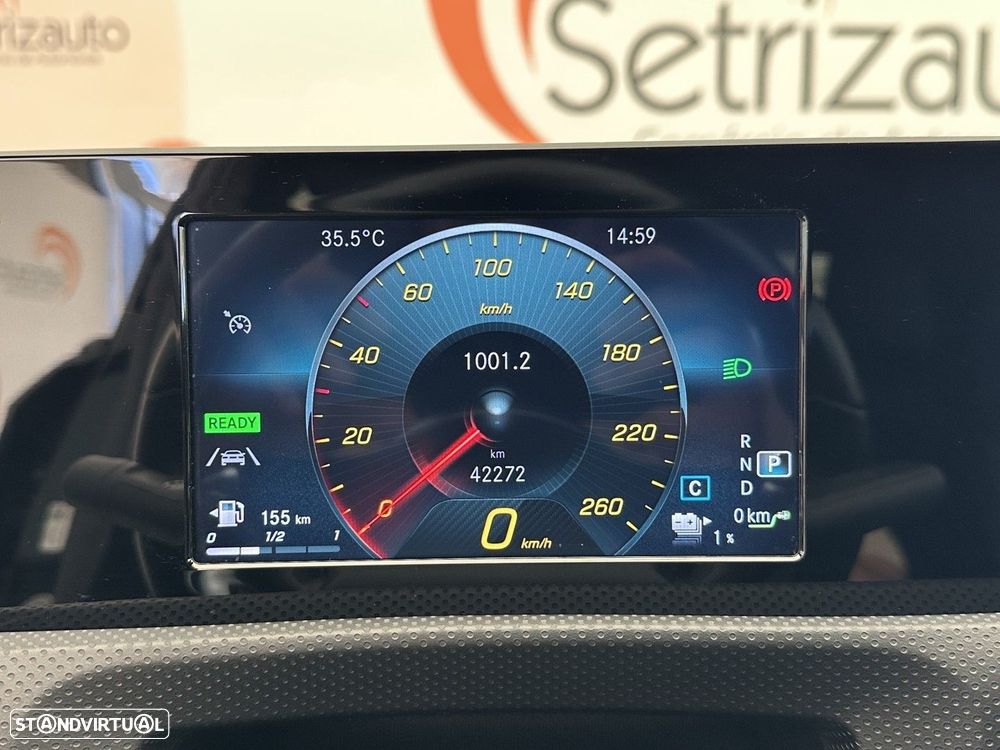 Mercedes-Benz A 250 e 8G-DCT AMG Line - 16
