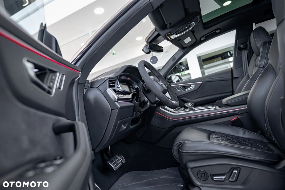 Audi SQ8 - 22