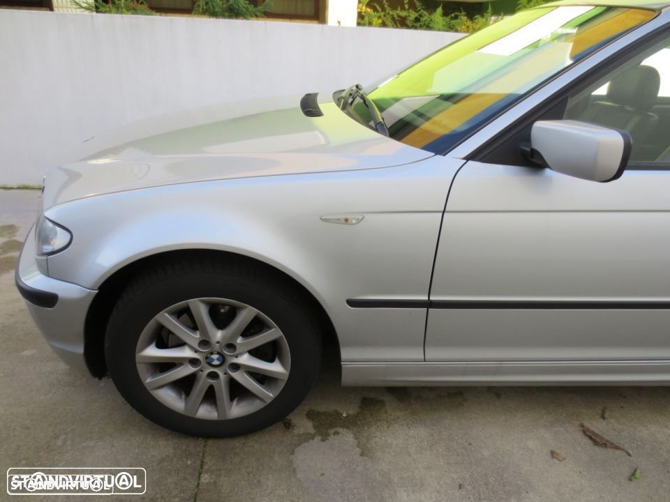 BMW 320d 150cv Todo o material disponivel - 3