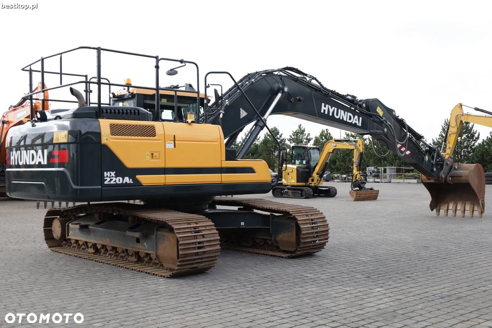 Hyundai HX220AL - 36