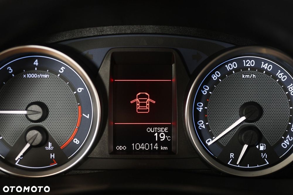 Toyota Auris - 31