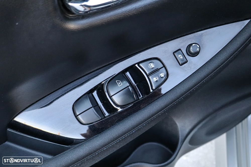 Nissan Leaf N-Connecta - 27