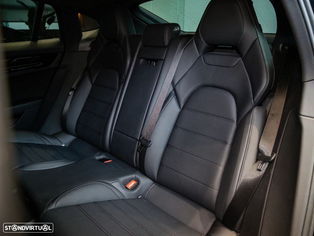 Porsche Panamera 4S E-Hybrid - 28