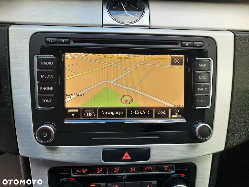 Volkswagen Passat 2.0 TDI Highline DSG - 30