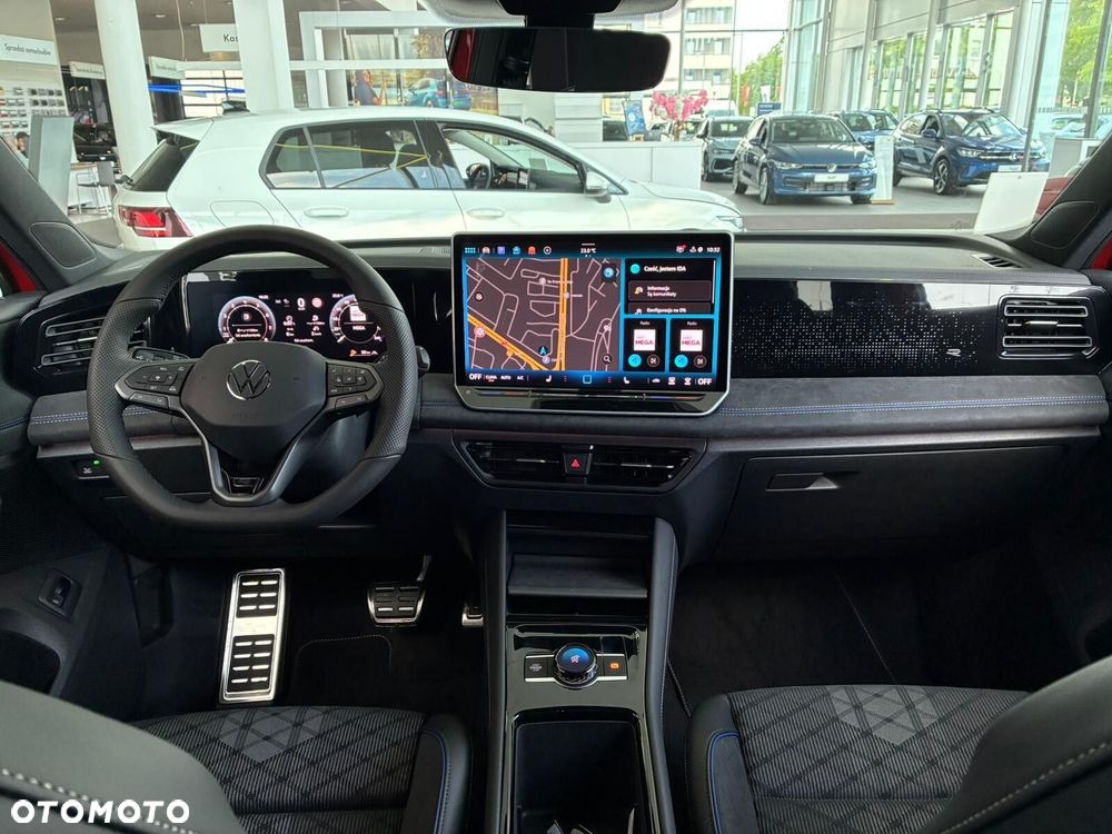 Volkswagen Tiguan - 10