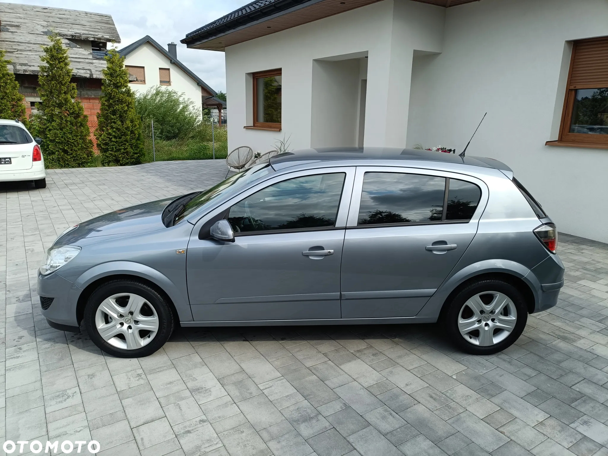 Opel Astra - 8