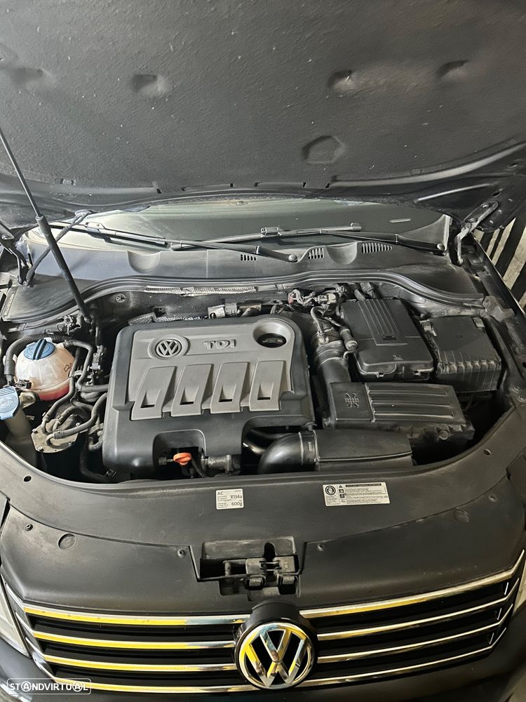 VW Passat Variant 2.0 TDi 4Motion BlueMotion Technol Comfortline - 9