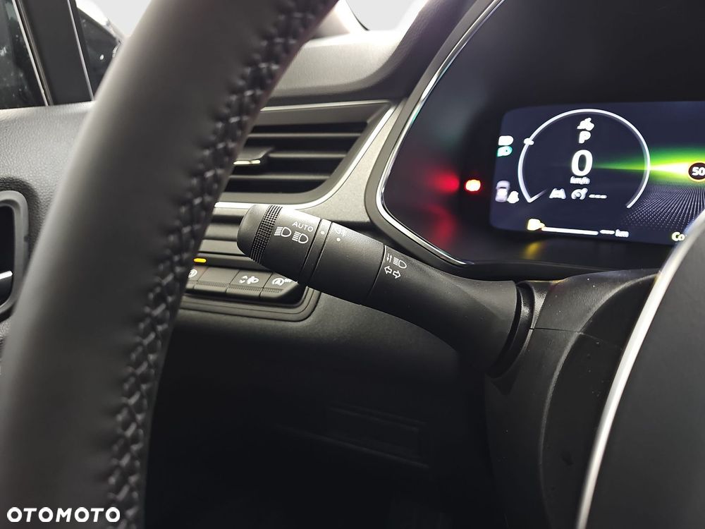 Renault Captur 1.3 TCe mHEV Techno EDC - 17