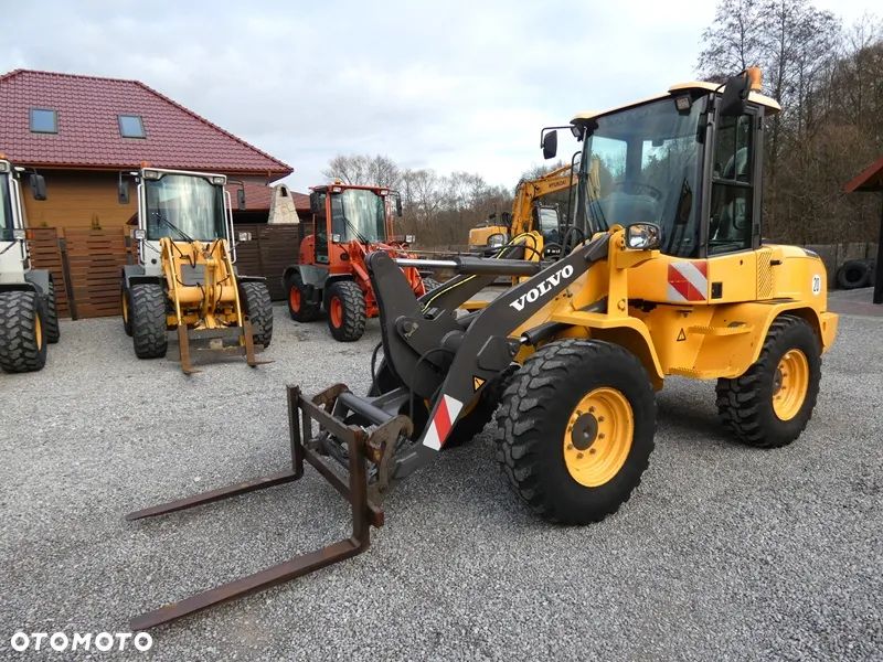 Volvo L30G Z Niemiec / 5.774mtg / kilka sztuk / - 3