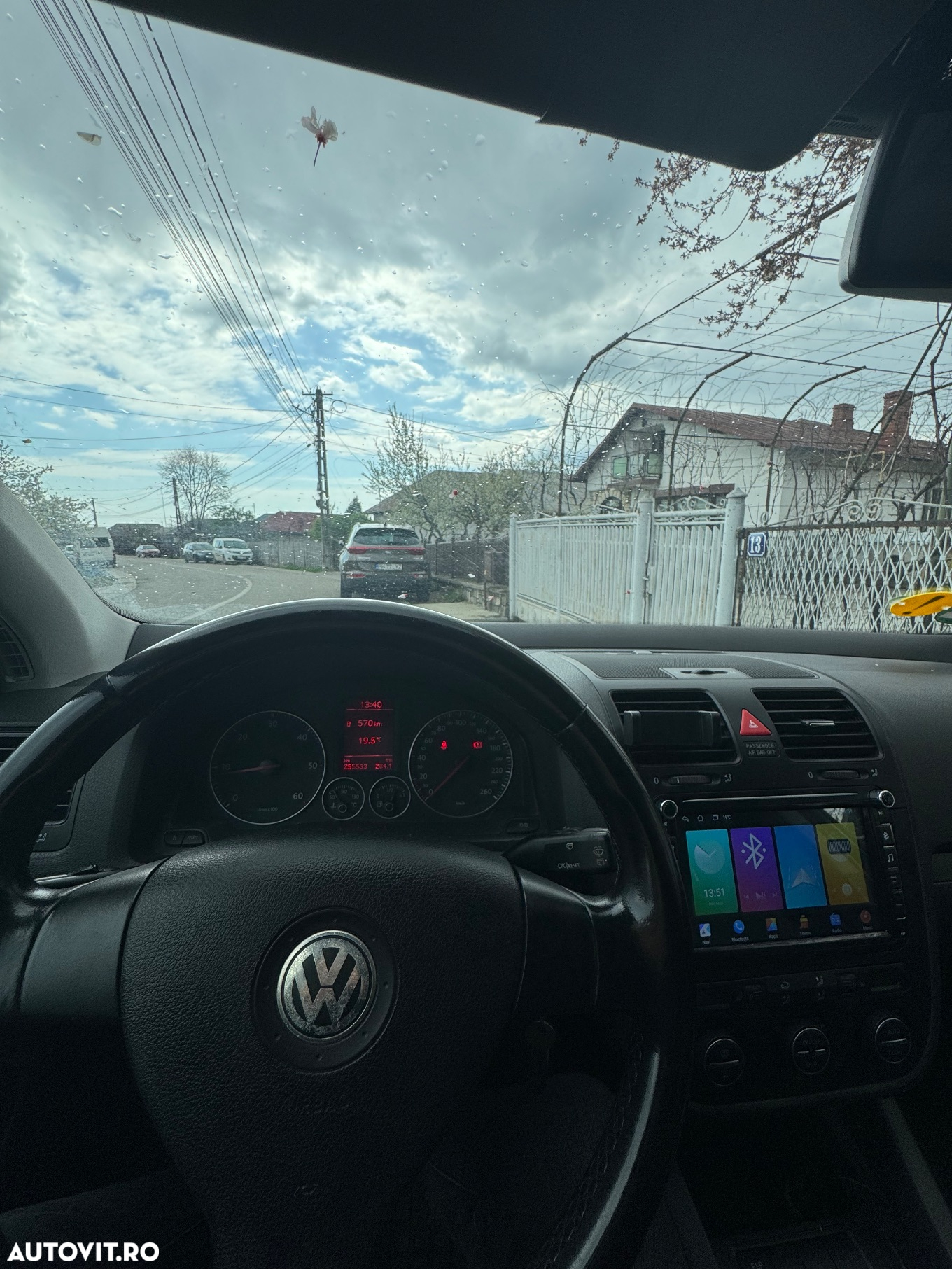 Volkswagen Golf - 12