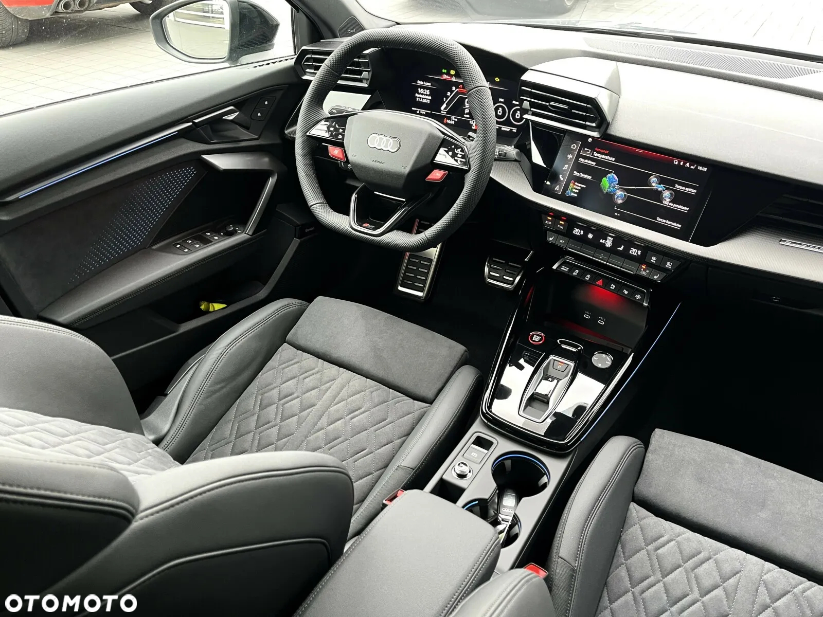 Audi RS3 Sportback TFSI Quattro S tronic - 29