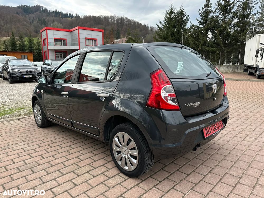 Dacia Sandero 1.5 DCI Laureate - 4