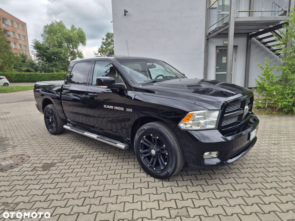 Dodge RAM 5.7 4x4 - 4