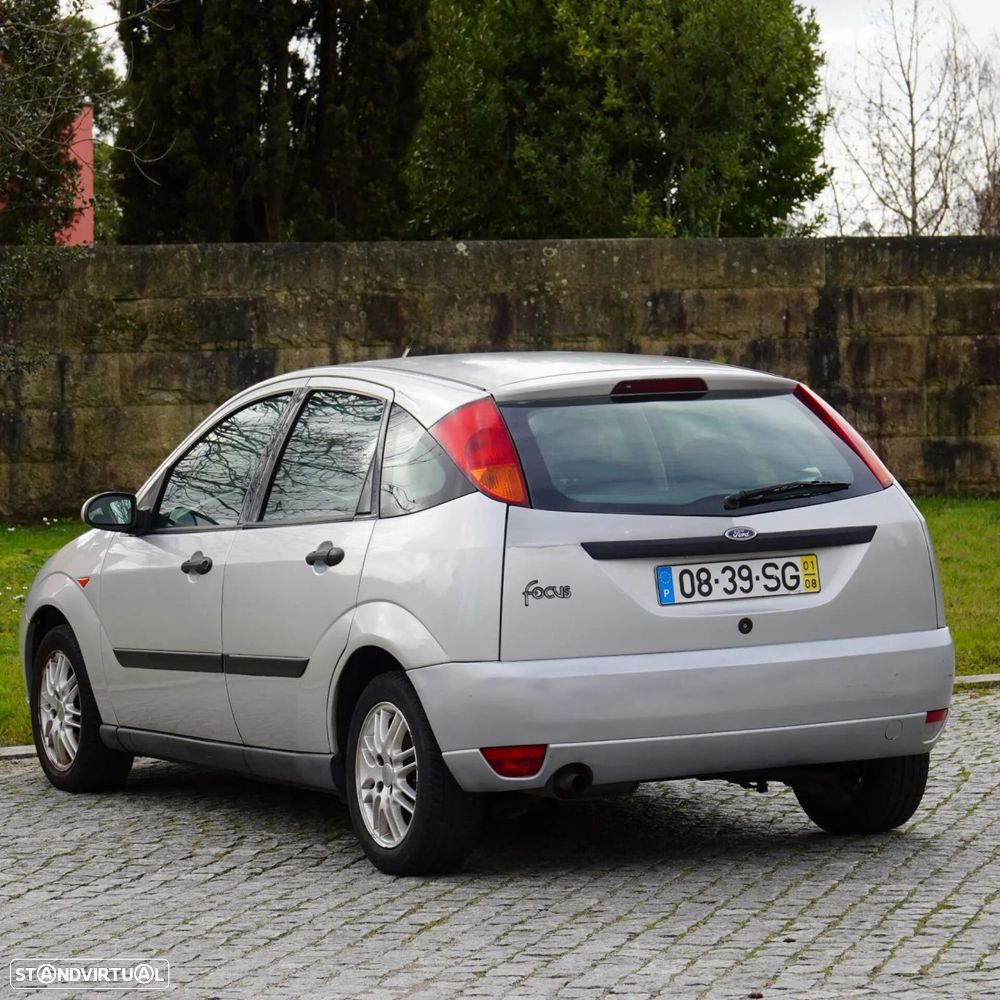 Ford Focus - 20