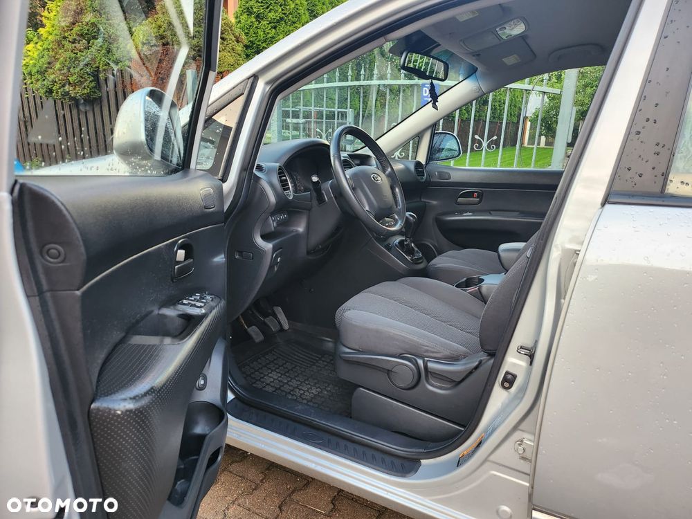 Kia Carens 2.0 EX - 7