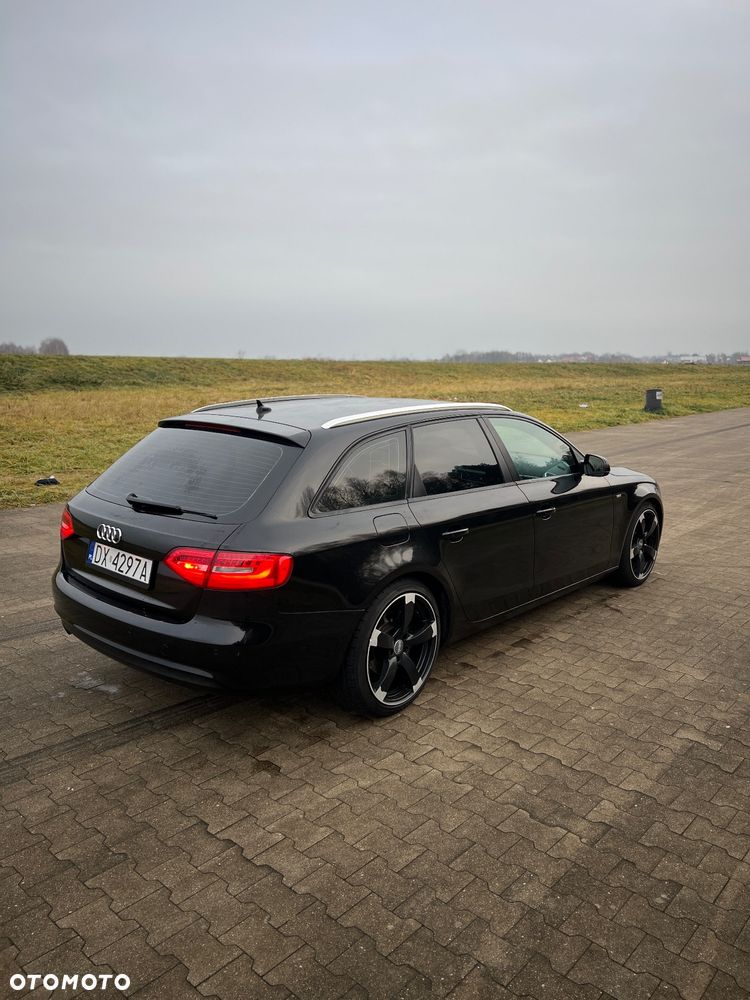 Audi A4 Avant 2.0 TDI DPF multitronic S line Sportpaket - 3