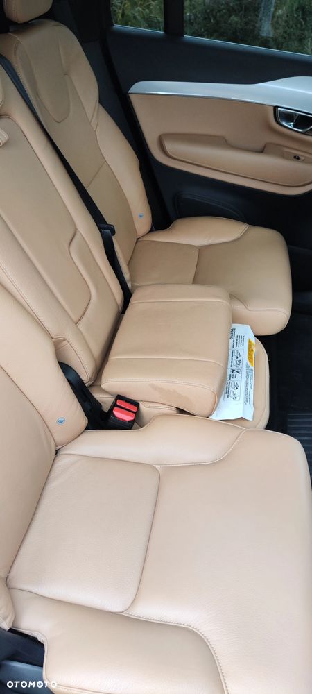 Volvo XC 90 T8 AWD Twin Engine Geartronic Momentum - 20