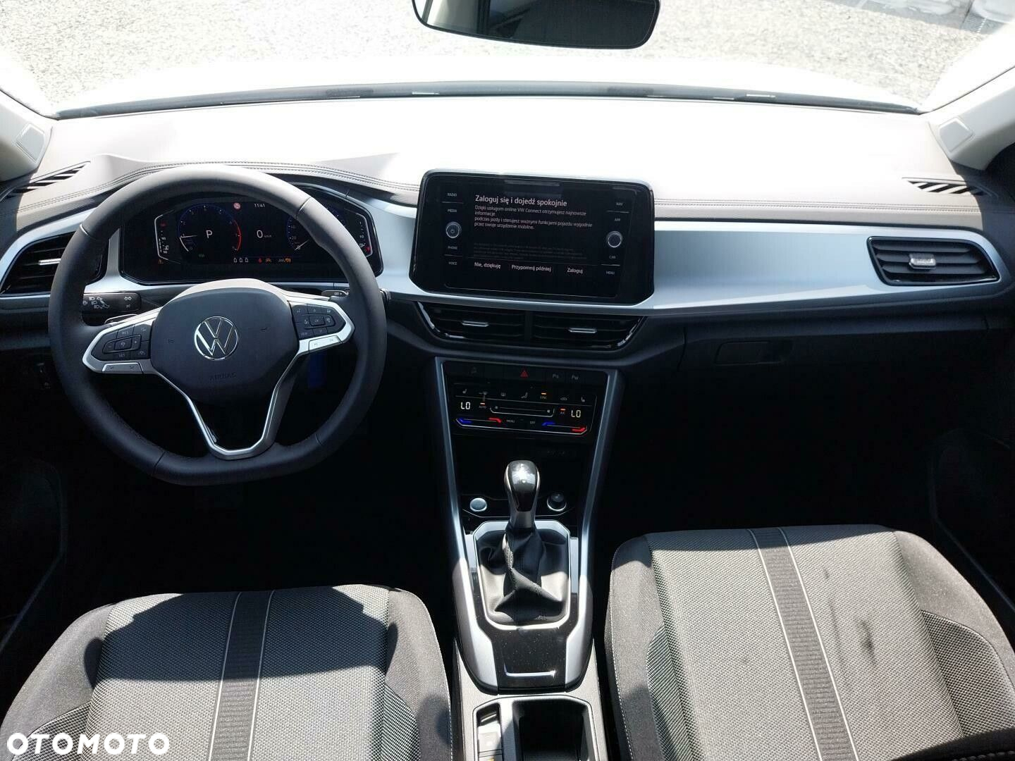 Volkswagen T-Roc - 14