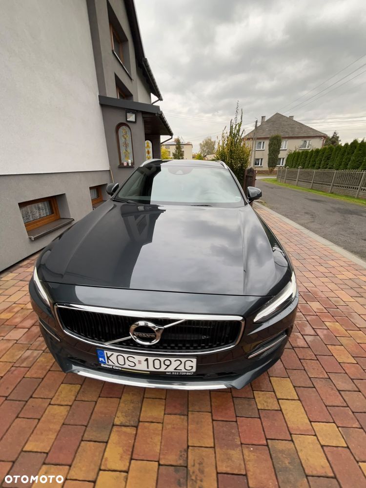 Volvo V90 - 16