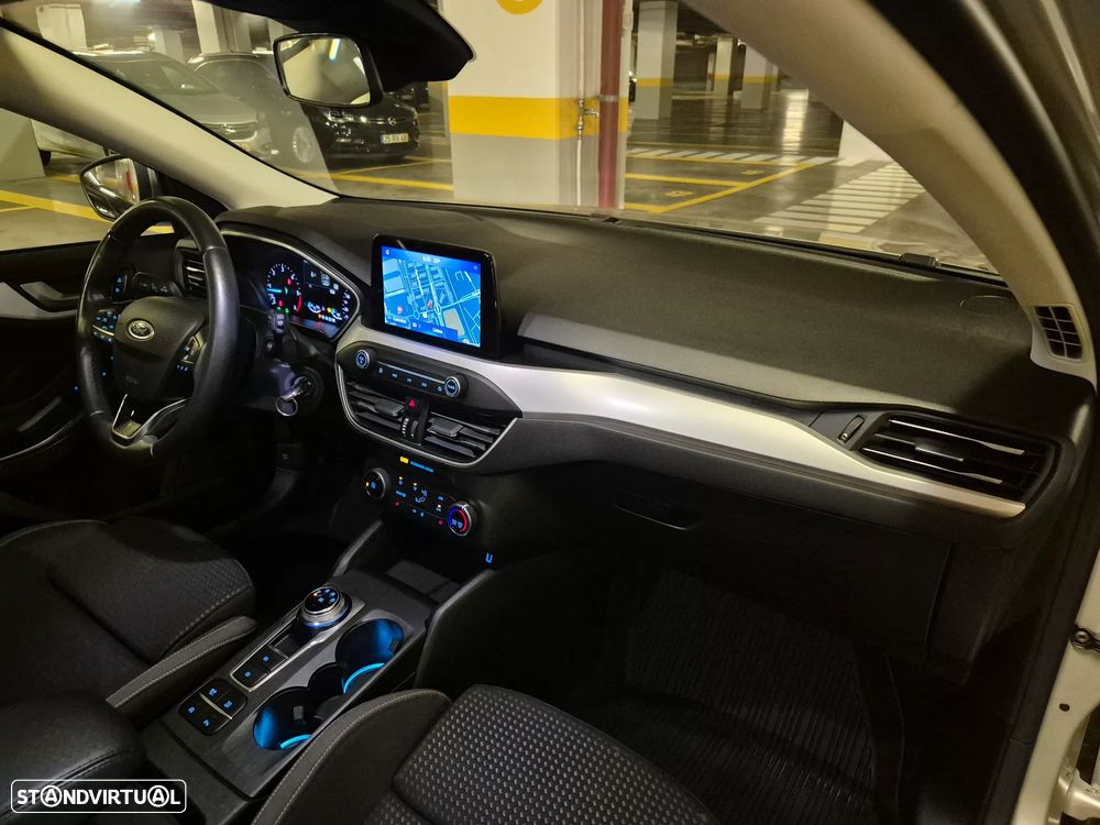 Ford Focus SW 1.5 EcoBlue S&S Aut. TITANIUM - 29