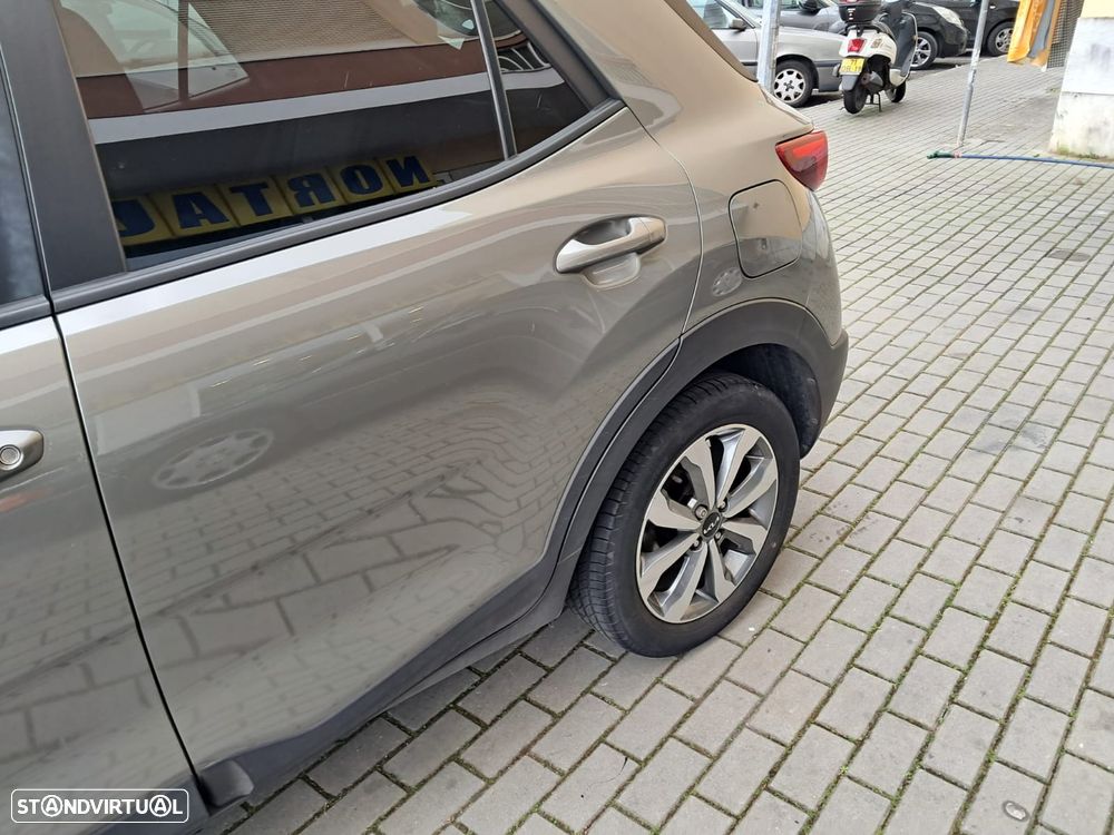 Kia Stonic 1.2 Dynamic - 10