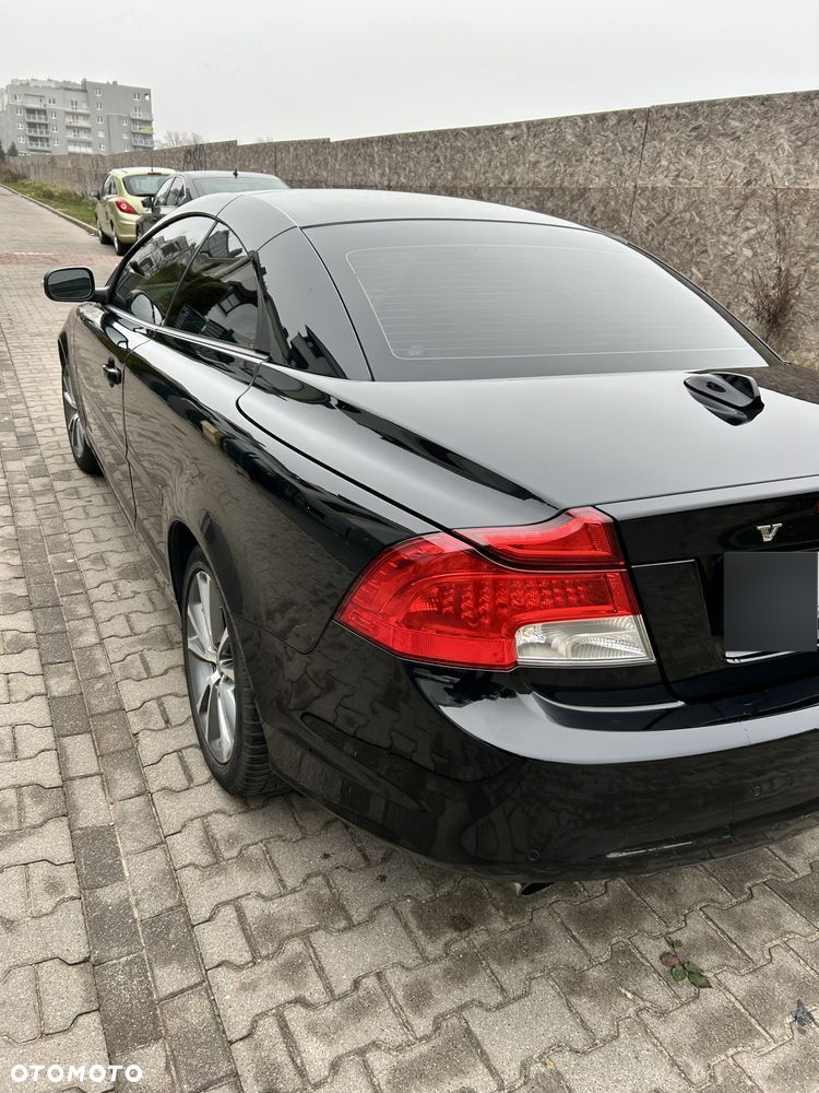 Volvo C70 T5 Momentum - 5