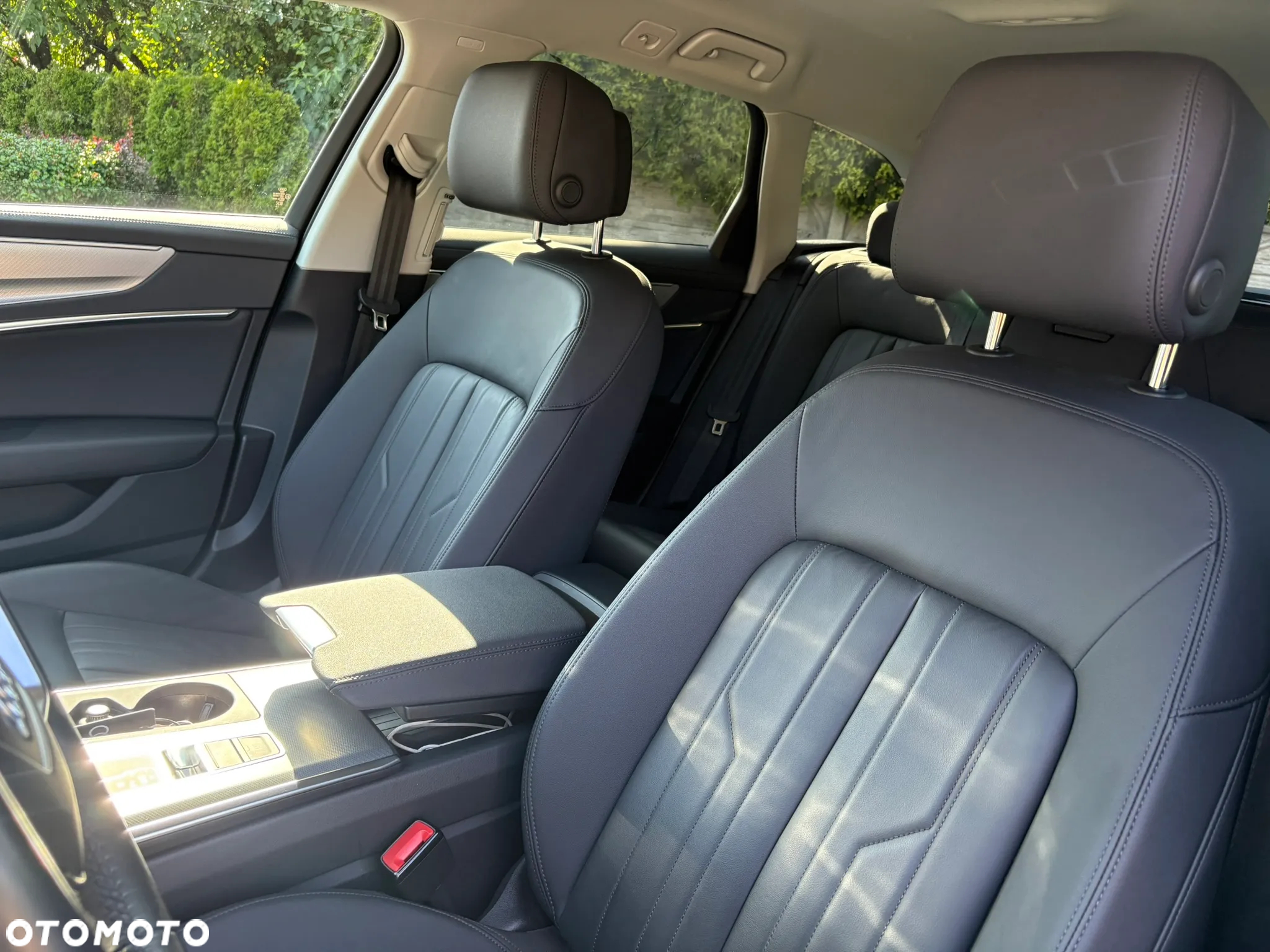 Audi A6 Avant 40 TDI quattro S tronic - 23