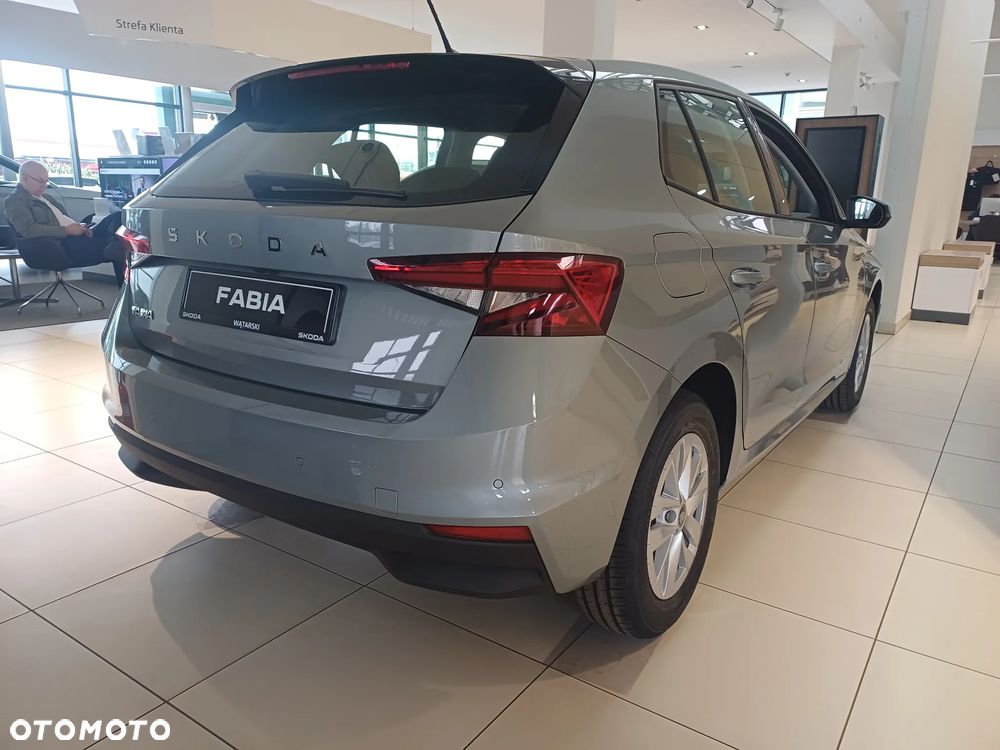 Skoda Fabia 1.0 TSI Drive - 6