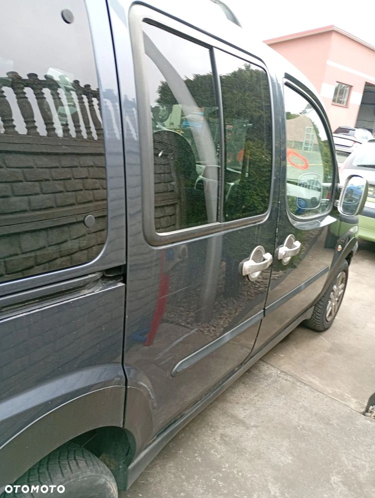 FIAT DOBLO I 00-04 1.9 JTD OSŁONA PRZECIWSŁONECZNA PRAWA LEWA DASZEK - 17