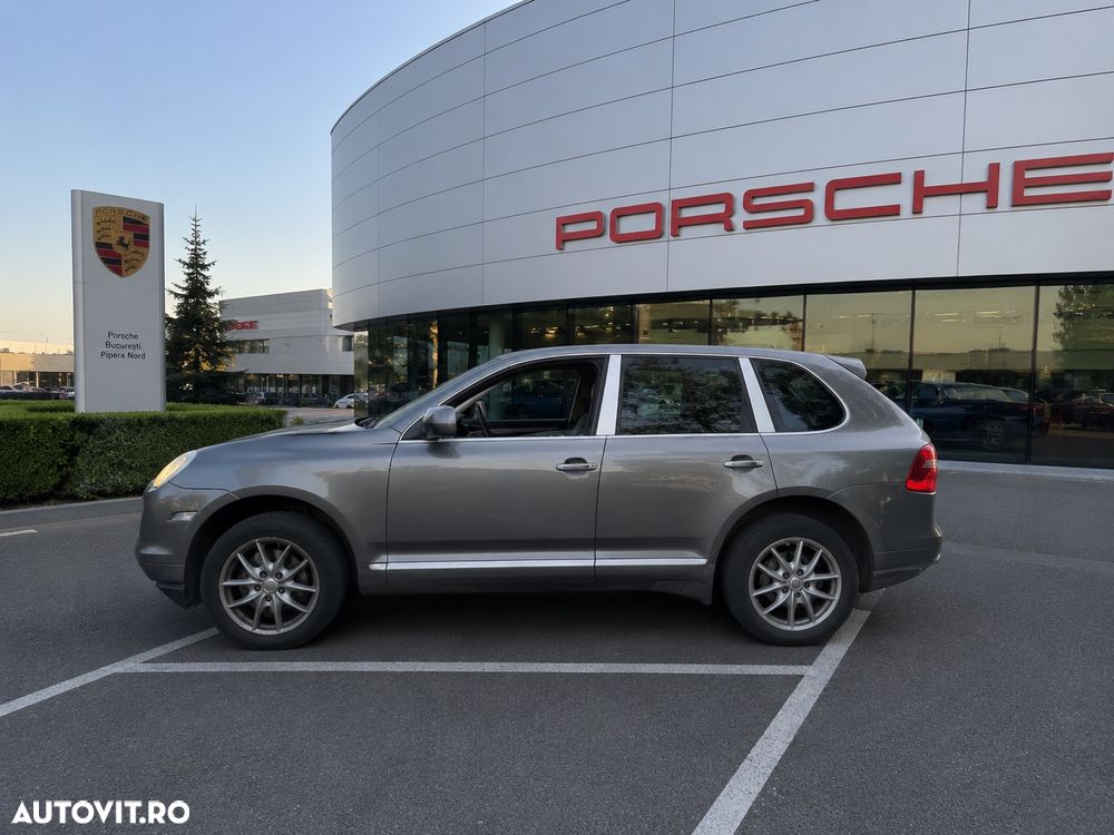 Porsche Cayenne - 6