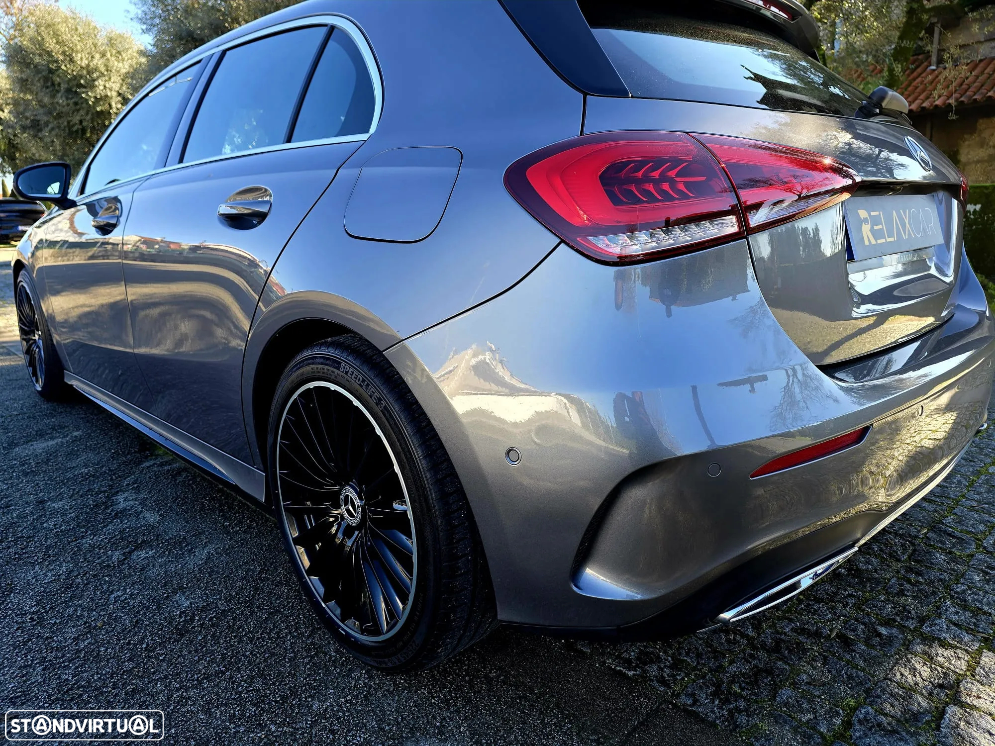 Mercedes-Benz A 180 d 7G-DCT AMG Line - 11