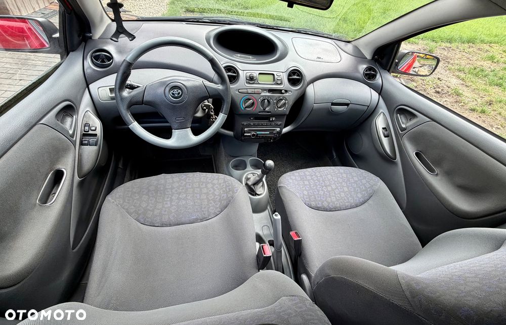 Toyota Yaris 1.0 Luna - 13