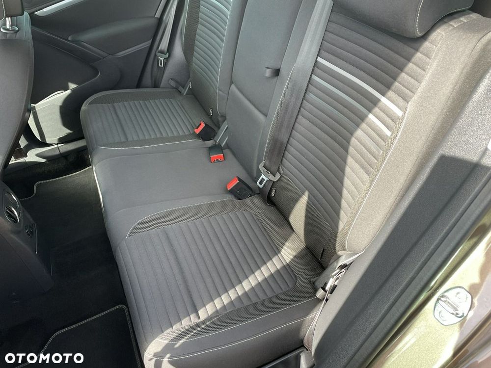 Volkswagen Tiguan 1.4 TSI R-Style - 25