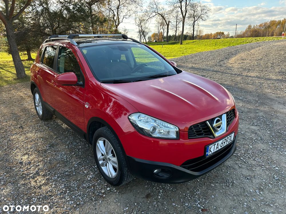 Nissan Qashqai - 1
