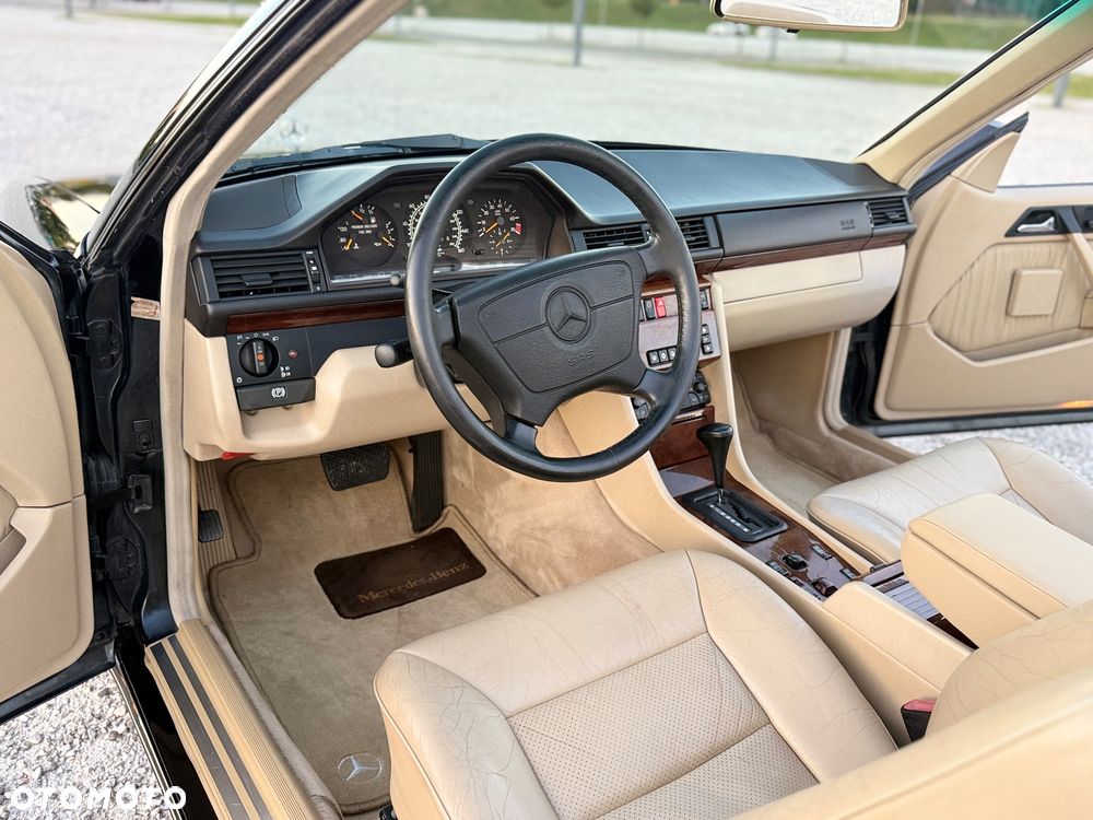 Mercedes-Benz Klasa E 320 - 35