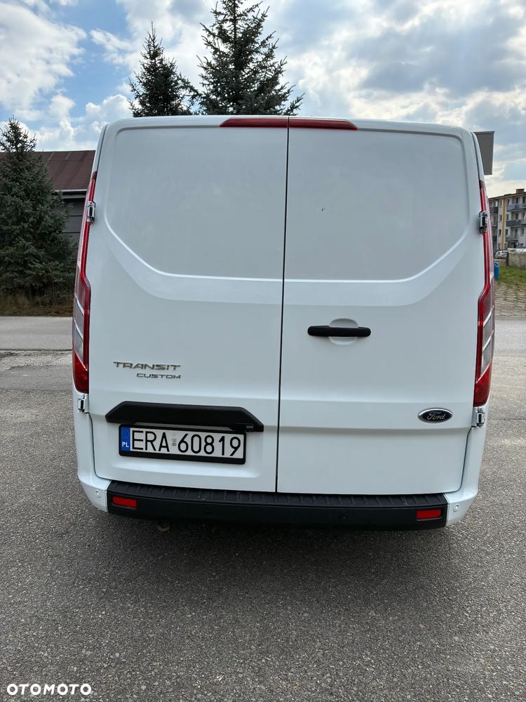 Ford Transit Custom - 32
