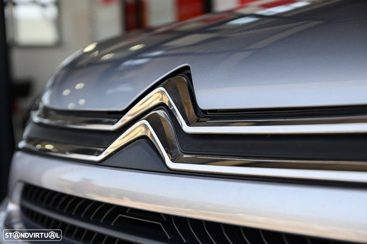 Citroën C4 1.5 BlueHDi Shine Pack EAT8 - 12