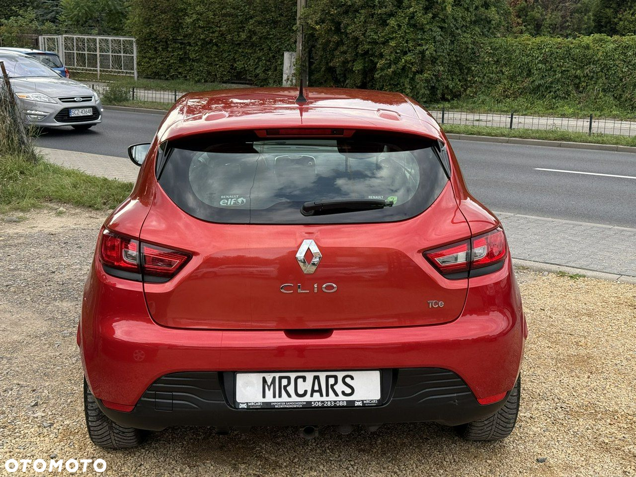 Renault Clio - 9