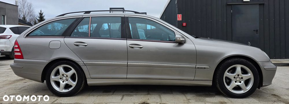 Mercedes-Benz Klasa C 180 Kompressor Avantgarde Sport Edition - 5