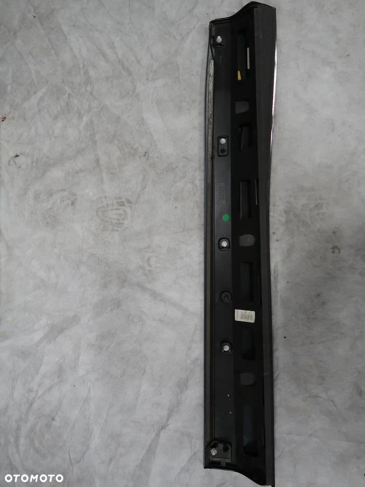 Listwa Audi Q3 83A853959A/B - 4