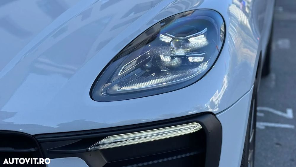 Porsche Macan T - 3
