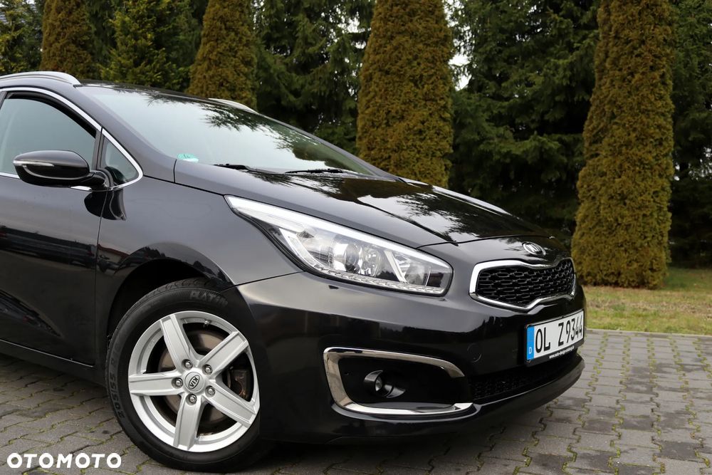 Kia Ceed 1.6 GDI DCT Platinum Edition - 15
