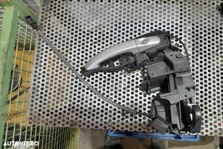 Broasca usa fata stanga BM5A-A21813-AC BM5A-A21813-AC Ford Focus 3 [2 - 1