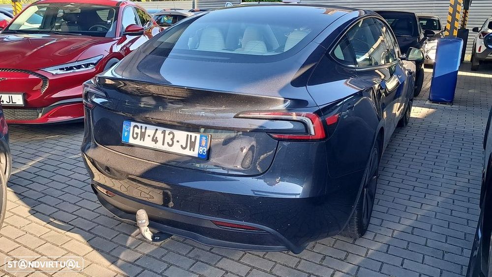 Tesla Model 3 - 2