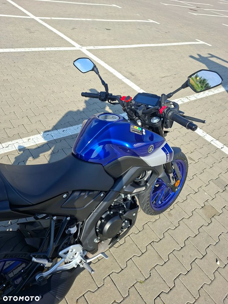 Yamaha MT - 7